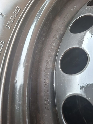 anvelope iarna Hankook 205/60/16 - imagine 3
