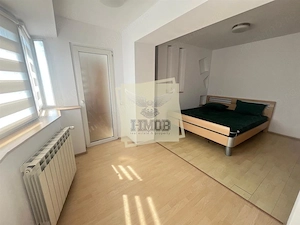 Apartament 3 camere 2 balcoane etaj 1 - zona Centrala - imagine 13