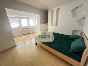 Apartament 3 camere 2 balcoane etaj 1 - zona Centrala - imagine 8