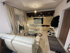 Apartament cu 3 camere si gradina de 40 mp pe Calea Cisnadiei - imagine 5