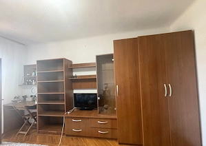 Mobilă de cameră