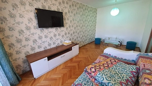 Apartament 2 camere decomandat zona Vasile Milea - imagine 2