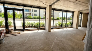 Spatiu comercial  | 111 mp | Alenia Botanic Park | Spatiu Vitrat - imagine 2
