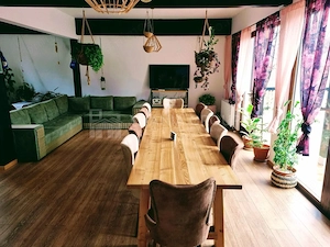 INVESTITIE Vila moderna + vila la rosu, teren 1480 padure