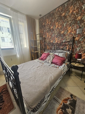 Garsoniera zona Lipovei - Iulius Town , etaj 1 !! - imagine 8
