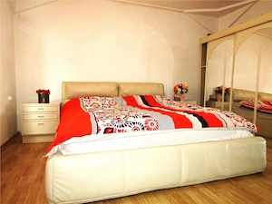 Cu mare potential! Vanzare Casa P+Pod si acoperis TIP TERASA in Ulmi. - imagine 5
