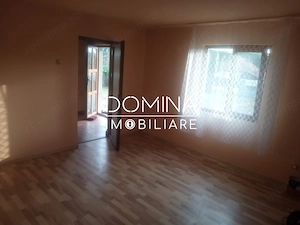 Vânzare casă P+M situată în Blahnița de Sus, Comuna Săcelu - imagine 5