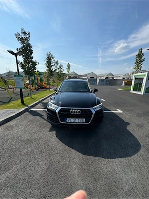 Vand audi Q5 ca nou