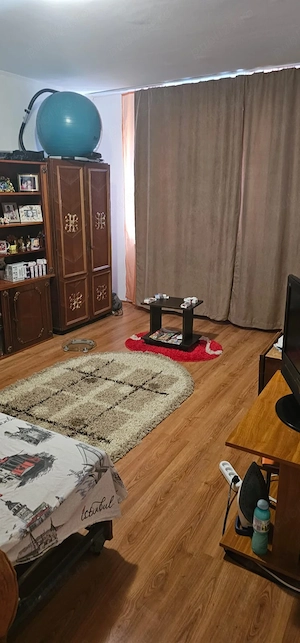 Apartament 2 camere langa scoala 8 - imagine 2