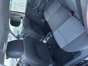 Skoda Rapid, motor 1.2 benzină, an 2013 - imagine 7