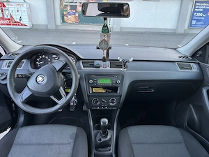 Skoda Rapid, motor 1.2 benzină, an 2013 - imagine 8