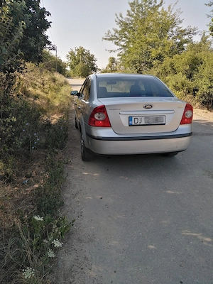 Vând Ford Focus mk 2, 2007, 8000 lei  - imagine 2