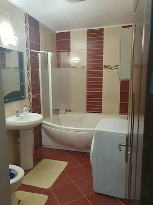 Inchiriez apartament cu 2 camere cu parcare,zona Porii - imagine 6