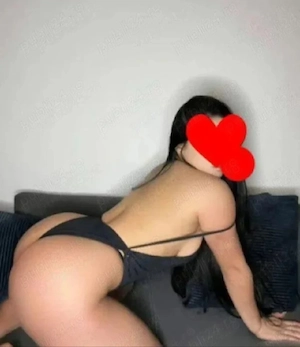 Party girls Noua in oras pentru prima data aici
