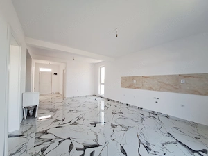 Casa individuala. Aproape de Uzina de apa. Curte generoasa. - imagine 4
