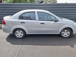 Vand Chevrolet Aveo 2010 (11 500 Lei) + 4 anvelope iarna (800 Lei) - 12 300 Lei - imagine 5