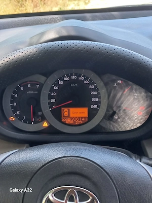 Vând Toyota Rav 4 anul 2007  - imagine 3