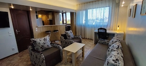 Închiriez apartament 2 cam. centru Iași