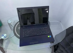 Salutare sunt din Tecuci si vad sau schimb cu un Telefon sau cu boxa Pasivă mai multe detalii la tel