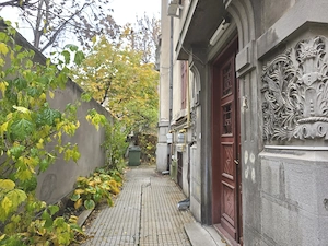Apartament in Vila, 5 camere,  Alexandru Philippide 4, de renovat - imagine 4