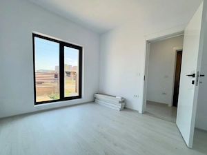 Duplex cu 5 camere, finalizat, cu dormitor la parter ! - imagine 11