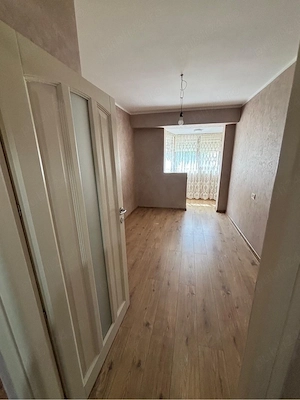 apartament cu 2 camere(transformat in 3 camere), situat pe strada Gheorghe Petrașcu, în bloc P4 - imagine 2