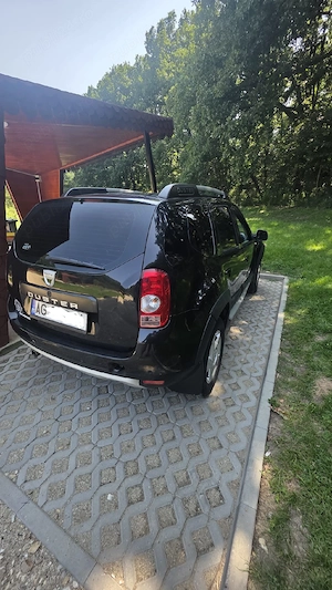 Vând Dacia Duster an 2012  1. motor 1.6 16v 105Cp  - imagine 2