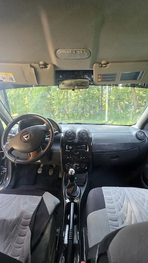 Vând Dacia Duster an 2012  1. motor 1.6 16v 105Cp  - imagine 5