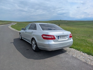 Mercedes Benz E250 2010 Biturbo 204CP W212 Avantgarde - imagine 3