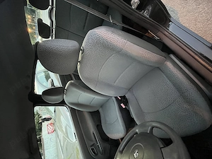 Vând Renault Clio Campus  1.2 Benzină 2007 - Doar 125.046 KM - imagine 8