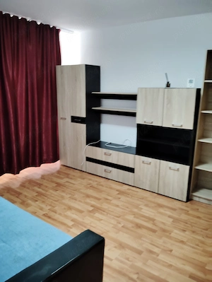 Apartament  2 camere decomandat 