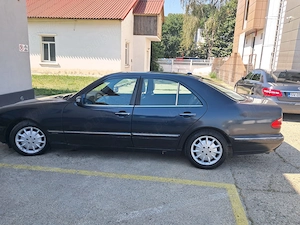 Mercedes-Benz E 240 Elegance, 2.6 benzină, cutie automată secvențială,, an 2000 - imagine 9
