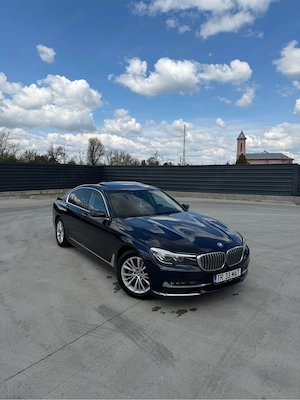 BMW Seria 7 730D xDrive G11 2017, 235.000km, mașina personală de 3 ani, impecabilă, H&K , trapa - imagine 3