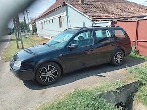 Vand VW GOLF 1.6 benzina  - imagine 2