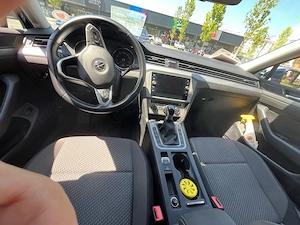 passat 2020 facelift  unic propietar 22000 km - imagine 10