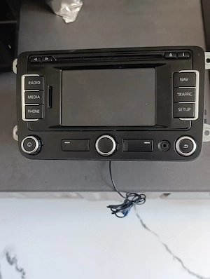 Vând RNS 315 Bluetooth integrat