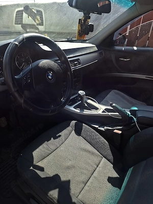 Vand BMW e90 318 an 2005 - imagine 3