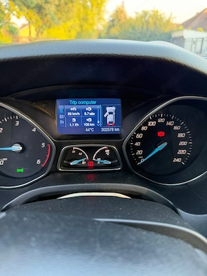 Ford Focus 1.6 TDCI - imagine 5