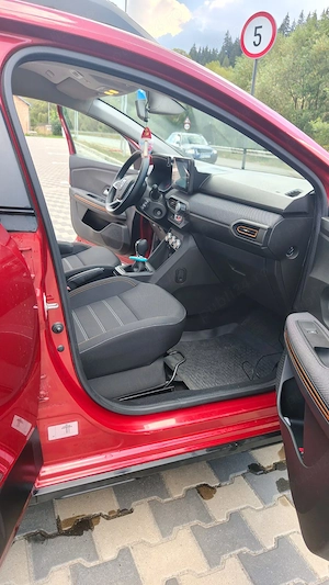 Vând Dacia Sandero Stepway - imagine 11