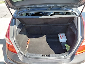 Hyundai I30 1.6.diesel - imagine 9
