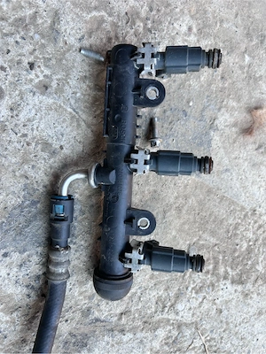 Rampă completă injectie Opel Corsa/Agila 2000/2006 Z10XE - imagine 2