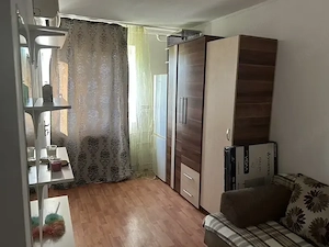 Proprietar închiriez garsonieră confort 3   Piața Reșița, Sector 4