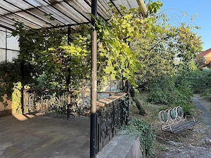 Casa ultracentral singura in curte | Podul Centenarului - imagine 12