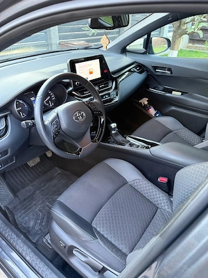 Toyota C-HR Hybrid 1.8 | 2022 | Unic proprietar | Automat - imagine 7