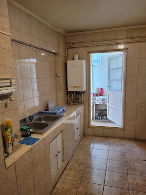 Apartament 4 camere Bd. Petrochimistilor - imagine 4