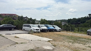 Inchiriez microbuz mercedes v class 8 locuri