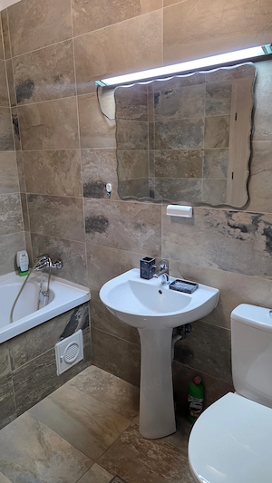 Particular inchiriez apart 2 camere in Dream Residence - imagine 6