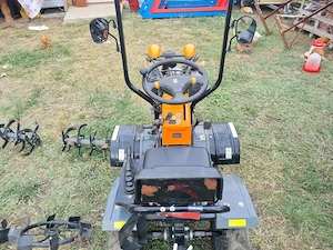 Minitractor 4x4 Evotools R1200 Diesel 12CP Doar 19 ore +Accesorii - imagine 5