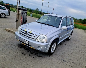 Suzuki Grand Vitara XL7  4x4 - imagine 8
