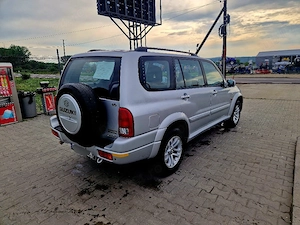 Suzuki Grand Vitara XL7  4x4 - imagine 7